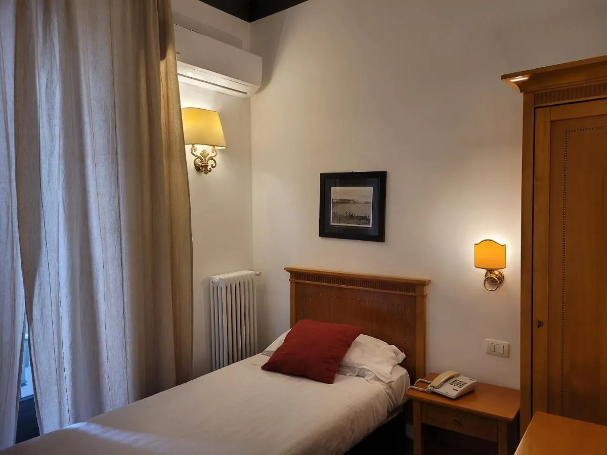 נאפולי Hotel Del Real Orto Botanico איטליה