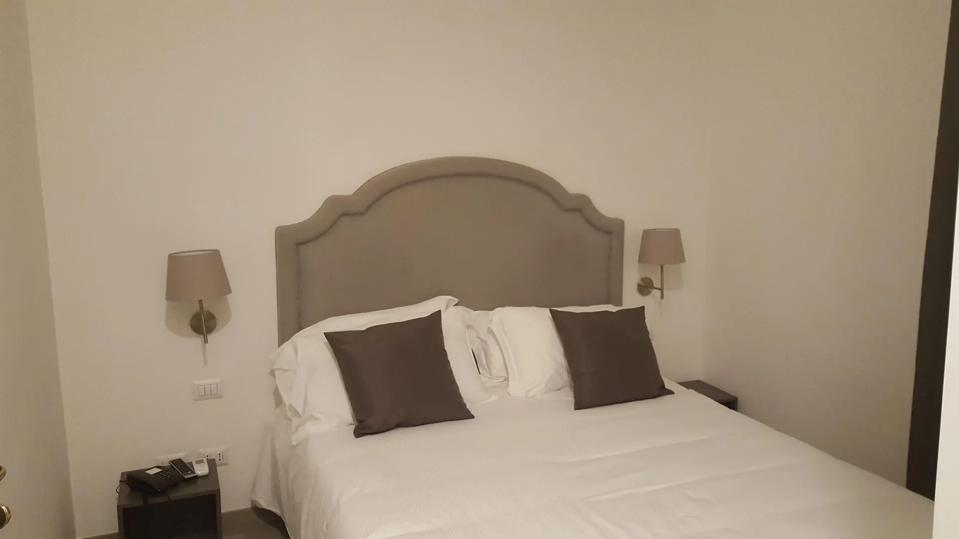 נאפולי Hotel Del Real Orto Botanico